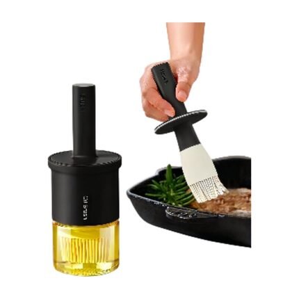 Distributeur d’huile avec pinceau en silicone orange et vert pour une application précise et un dosage hygiénique